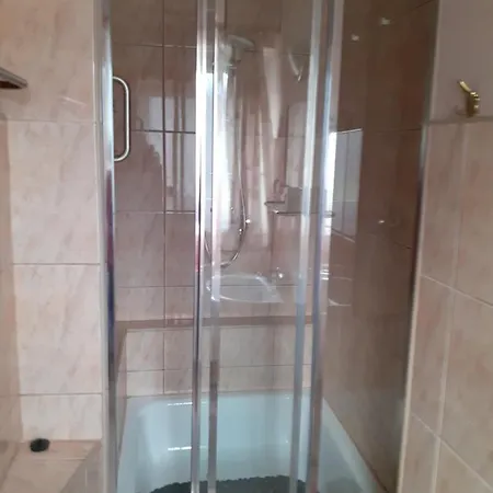 Villa Dom W Skrzydlnej *